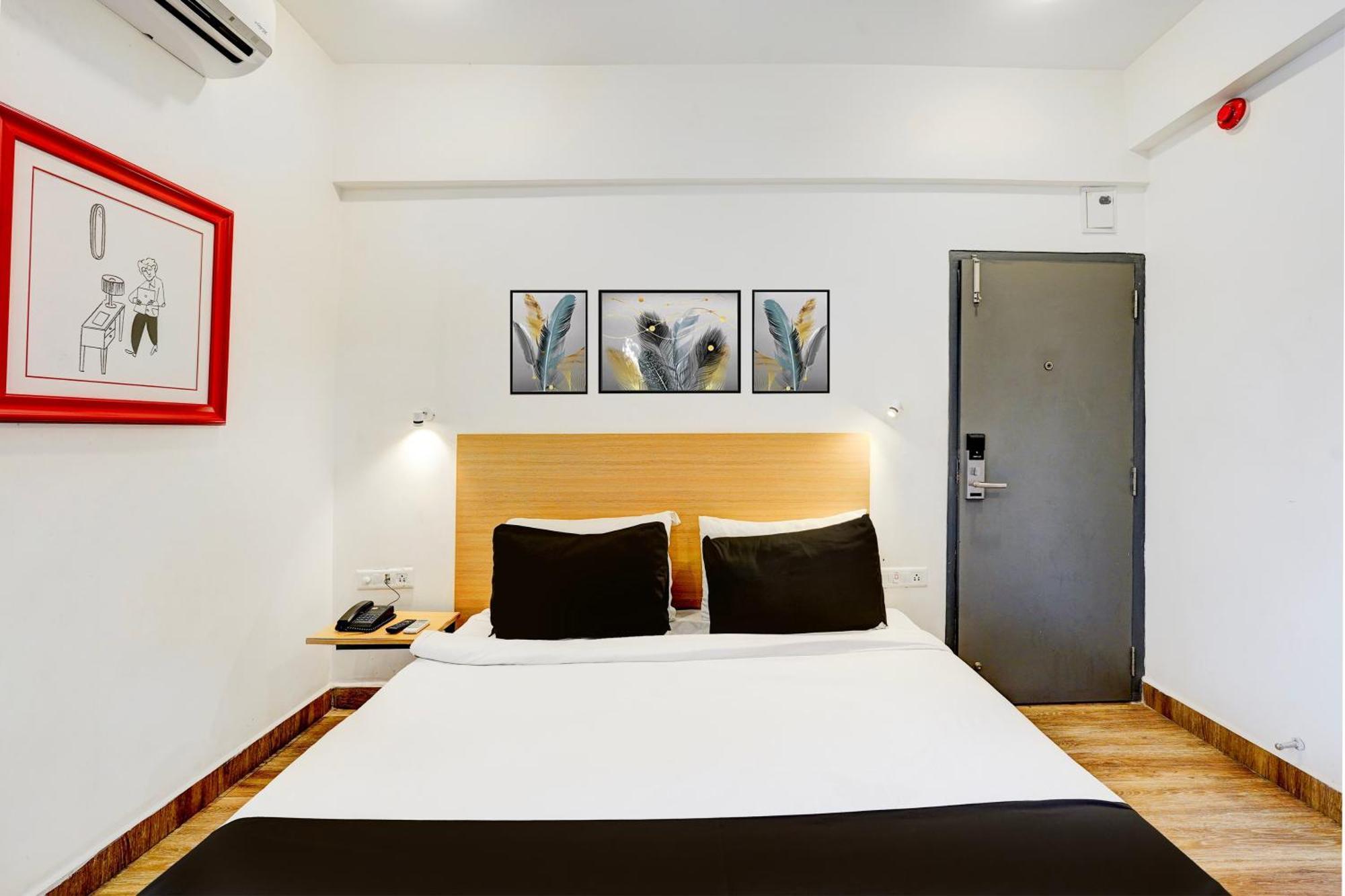 Hotel Super Townhouse Tirupati Esterno foto